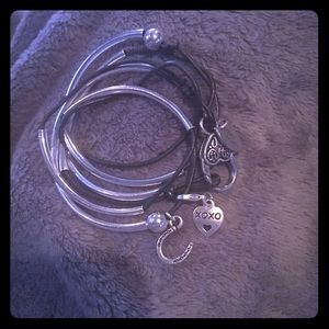 Lizzy James Girlfriend Wrap Bracelet/Necklace